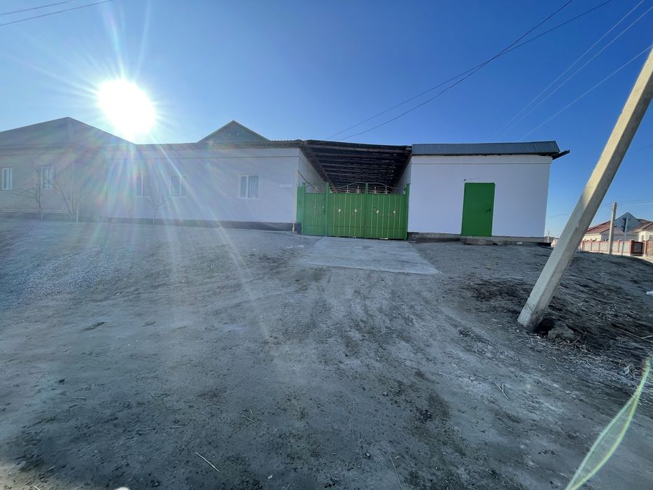 Уй сатылады. 55млн.