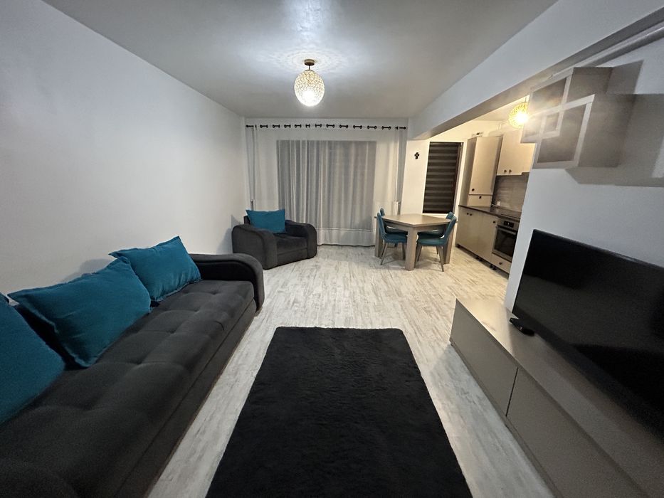 Inchiriez apartament 1 camera tip studio