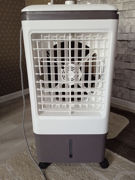 Охлаждающий вентилятор