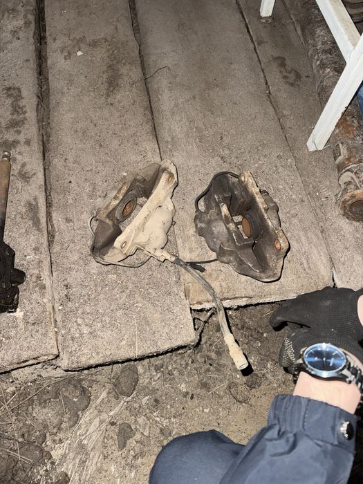 Продам запчасти 2107