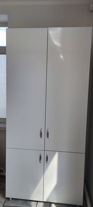 Витрины, шкафы, торговое обор-ие