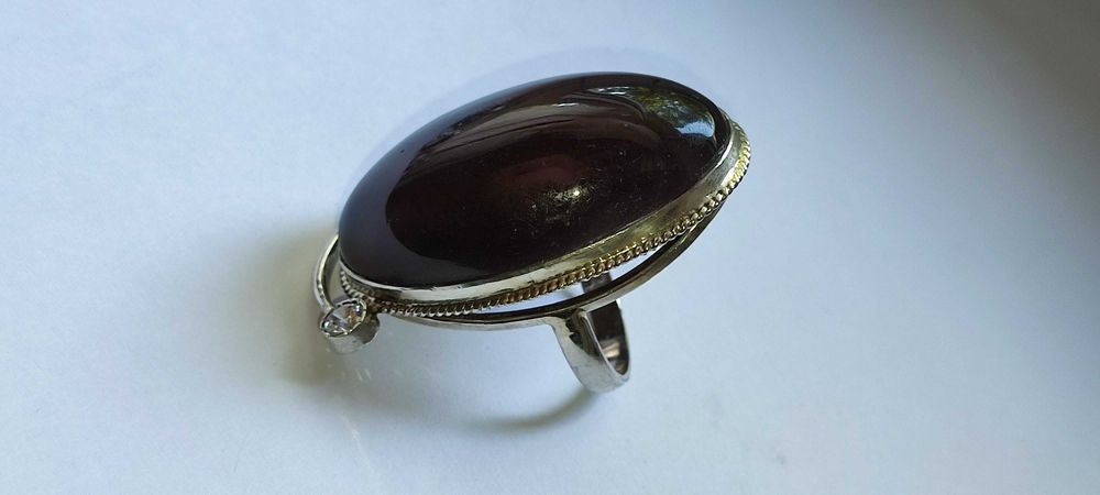 Серебряное кольцо с большим камнем ОБСИДИАН