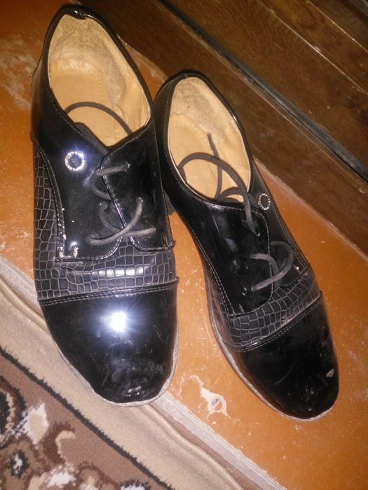 Ayollar oyoq kiyimi arzonga 40razmer