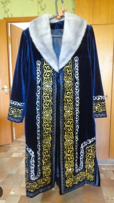 Срочно продам национальную одежду