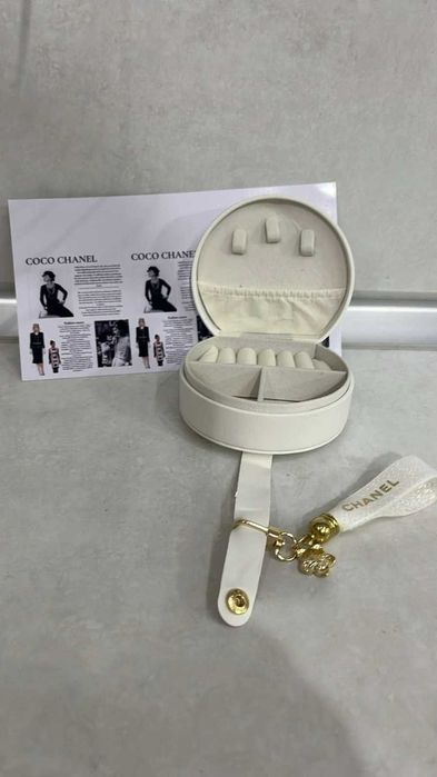 Аксесоари за чанта