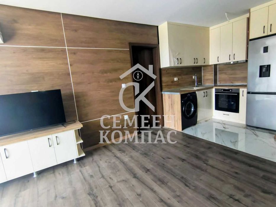 Продава се Двустаен апартамент в Пловдив, Гагарин - 67 кв.м за 1028 €/кв.м - Снимка #2