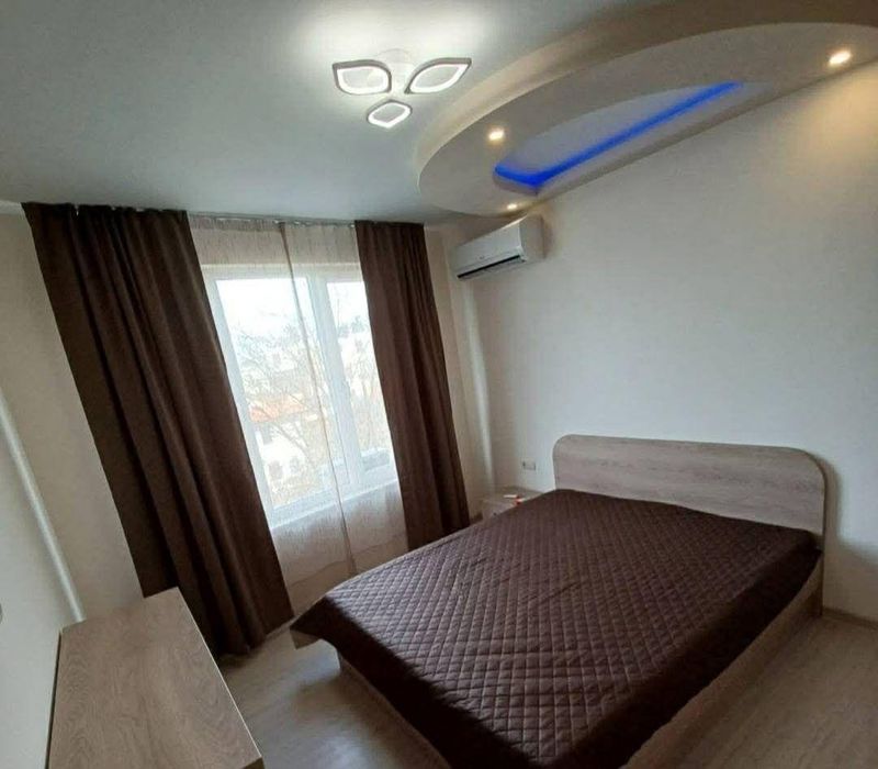 Дава се под наем Двустаен апартамент в София, Кръстова вада - 70 кв.м за 718.08 € - Снимка #3