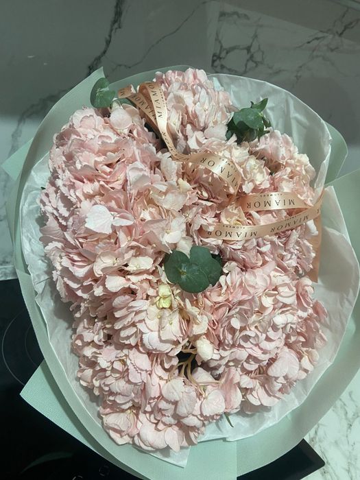 Свежие цветы, для подарка