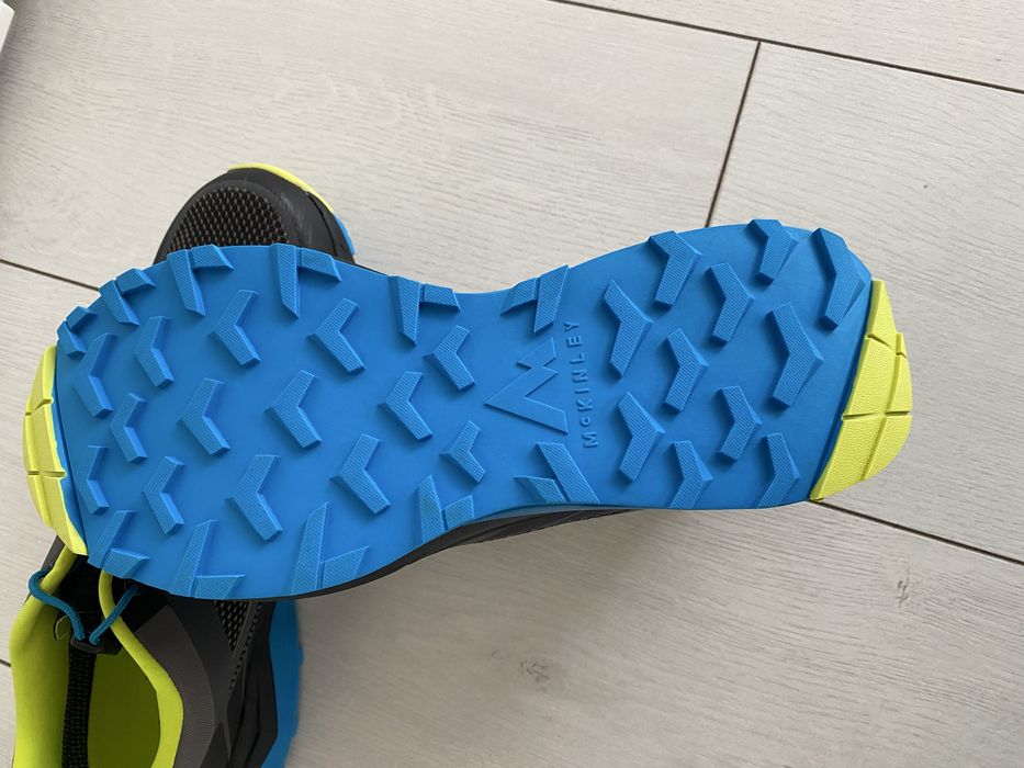 Мъжки трекинг обувки Mc KINLEY