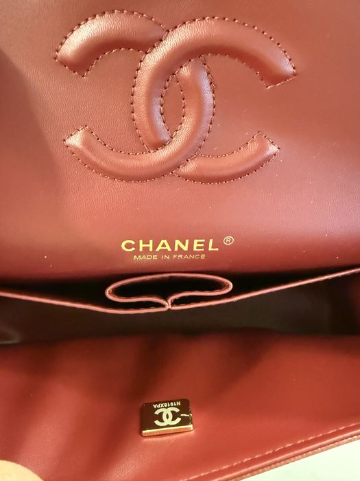 Chanel caviar burgundy  дамска чанта