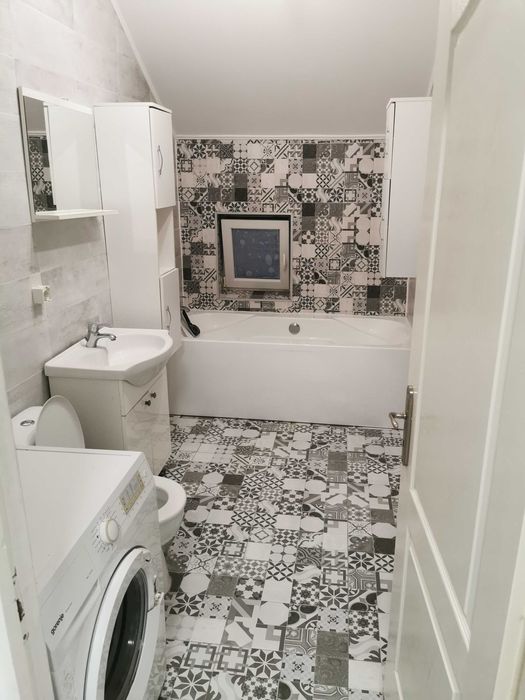 Vand apartament in Floresti zona JYSK