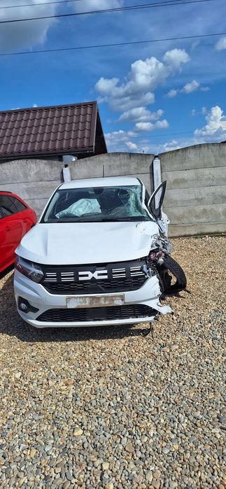 dezmembrari  dacia logan berlina an 2023