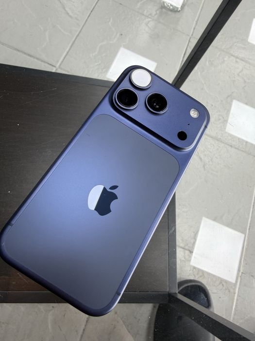 Iphone 17 pro in stare perfecta