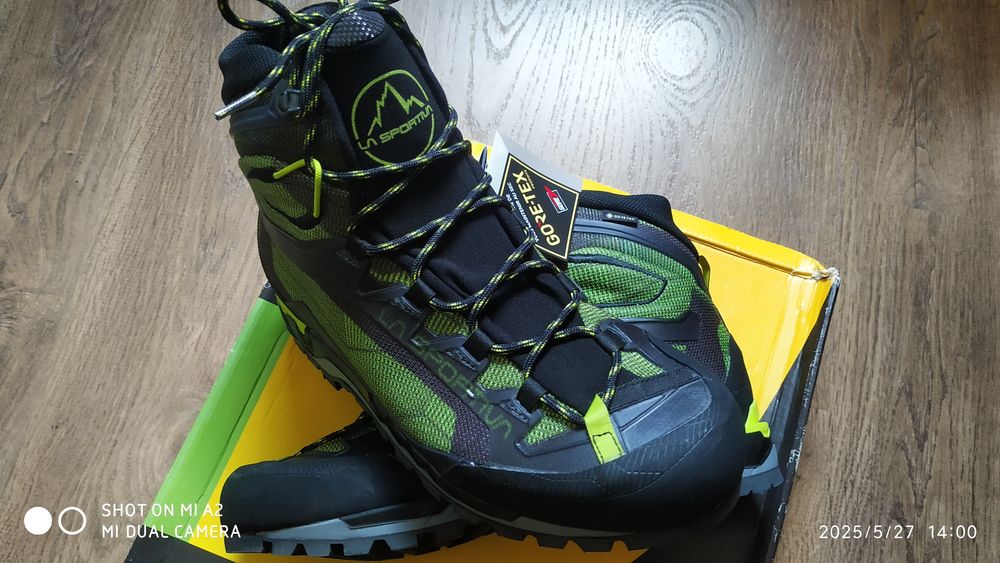 La Sportiva Trango Tech GTX Black Neon