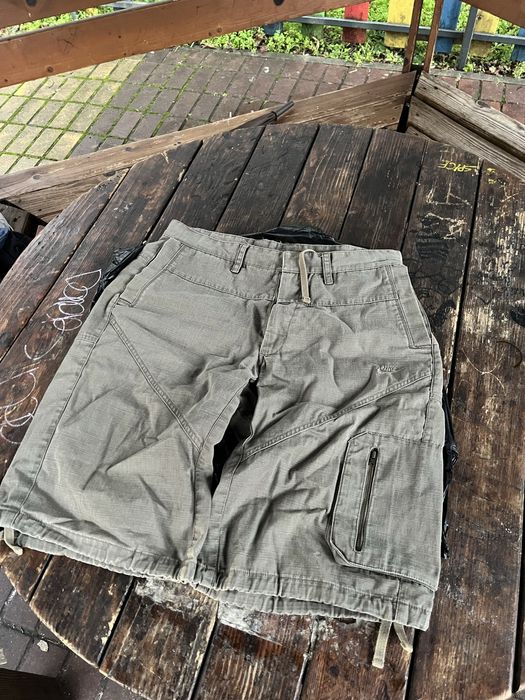 Къси панталони Nike