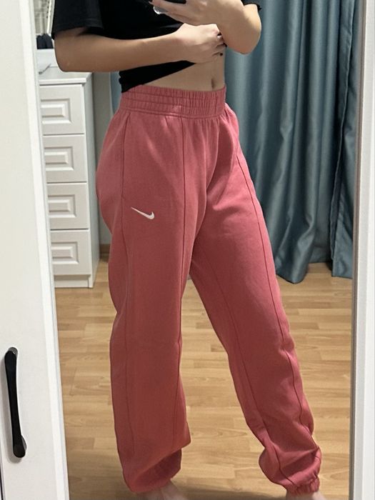 Спортивные штаны