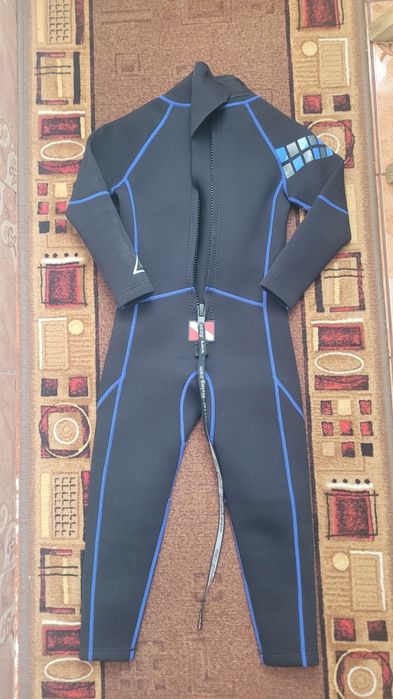 Costum neopren copii mărimea S