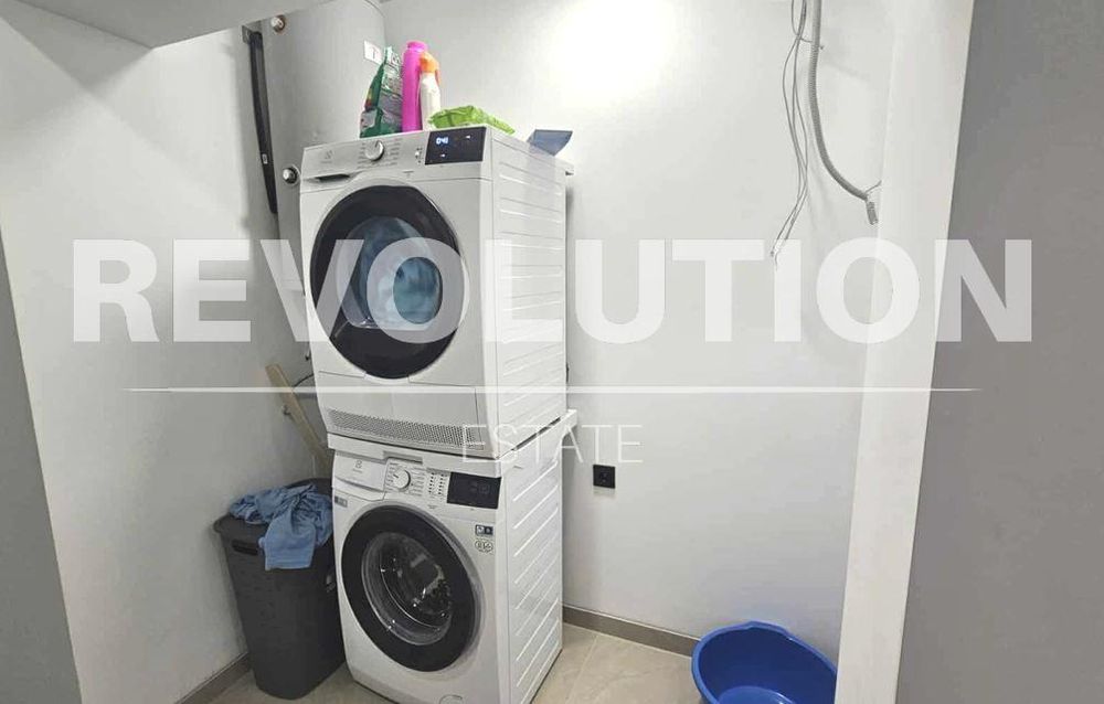 Дава се под наем Етаж от къща в Аксаково - 150 кв.м за 500 € - Снимка #8