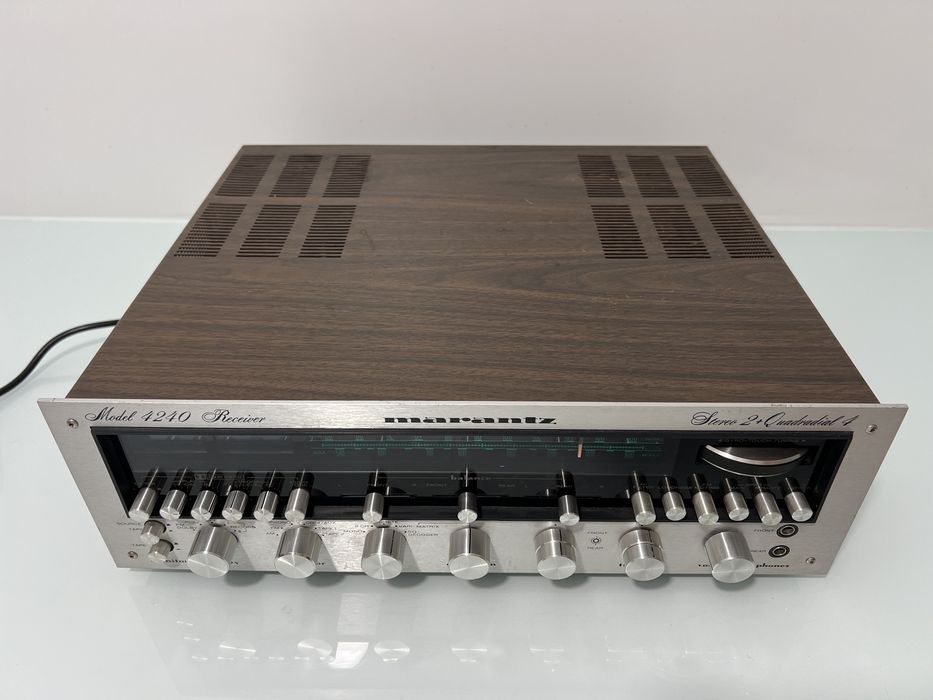 Receiver Marantz 4240 Stereo 2+Quadradial 4