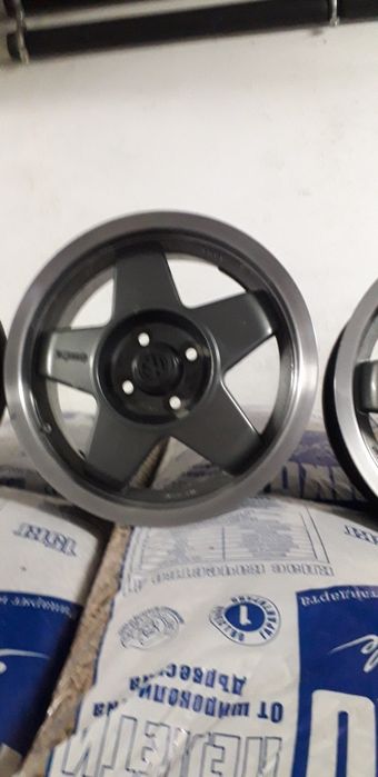 Продавам Джанти за Голф Кънтри, вежди, оригинални.