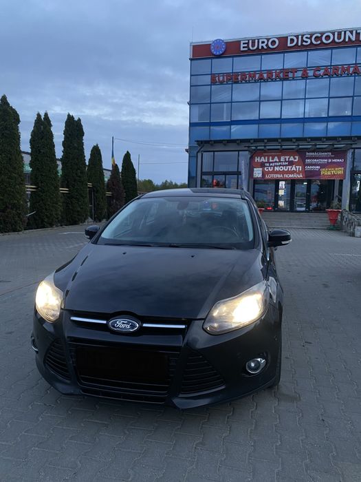 Ford-Focus Mk3  special edition(TITANIUM)