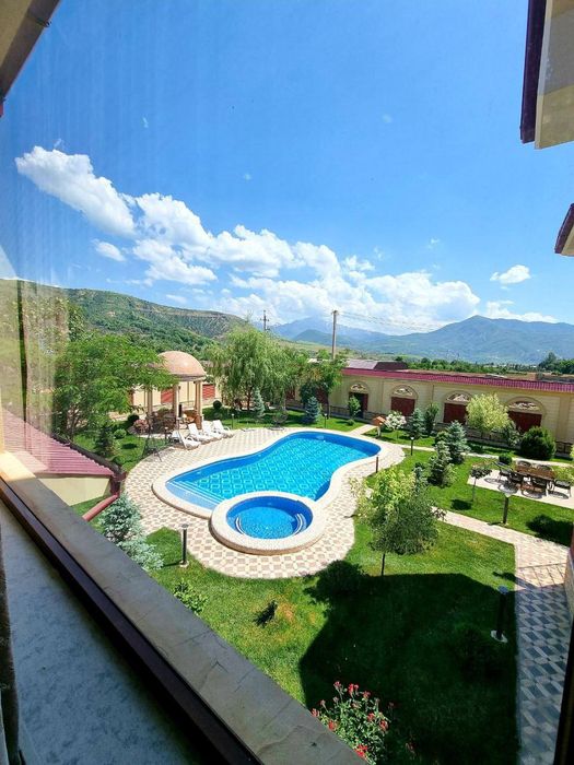 Dacha humson ajoyib tabiyat qoynida joylashgan 24 kishilik dacha 350$$