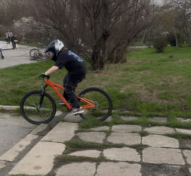 ROCKRIDER MTB 26" 9-12 ani