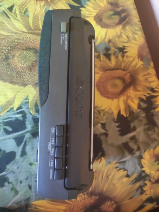 Sony model: icf-9600