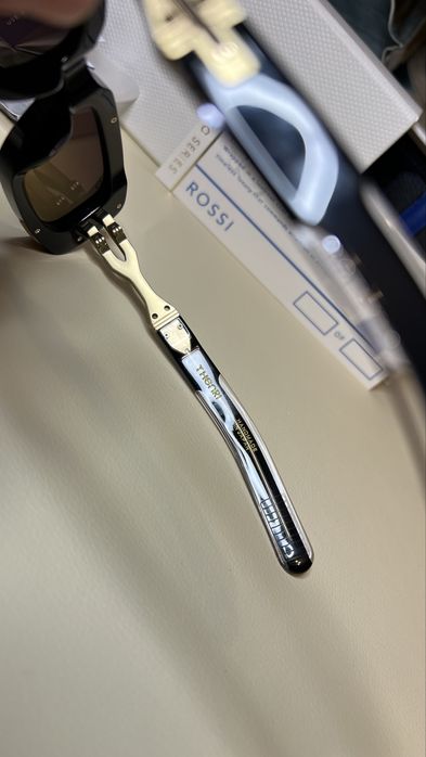 THenri Yurus ochelati de soare noi rame