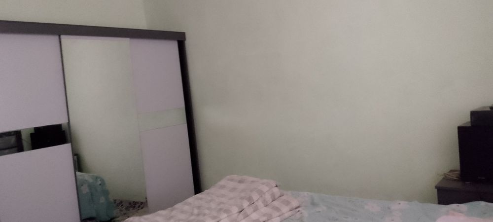 Uy Sotiladi Toshkent viloyati Chinoz tumanida