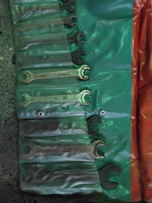 Продават се Лот стари вещи