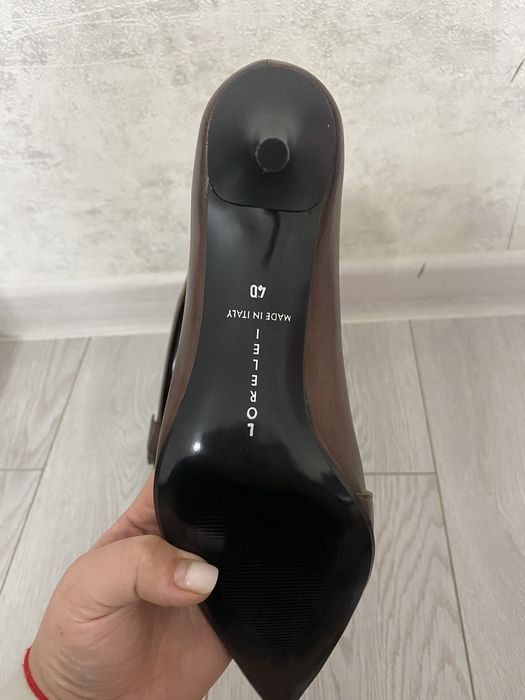 Продам кожанные туфли