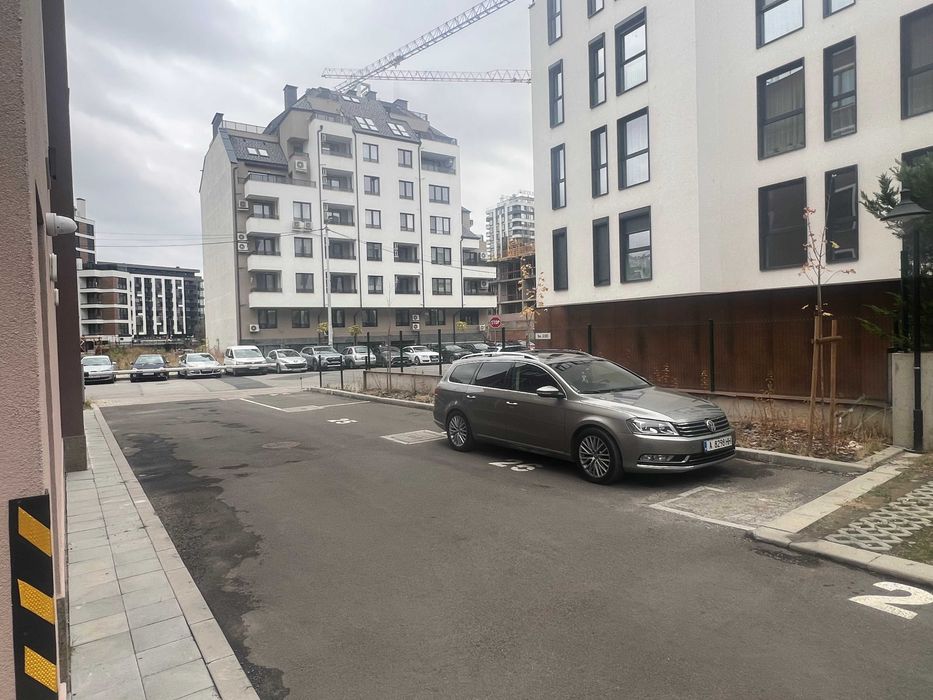 Дава се под наем Гараж / Паркомясто в София, Дружба 2 - 15 кв.м за 90 € - Снимка #3