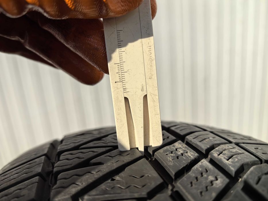 215/70/16 Кумхо ДОТ 2023 г - Със забележка !