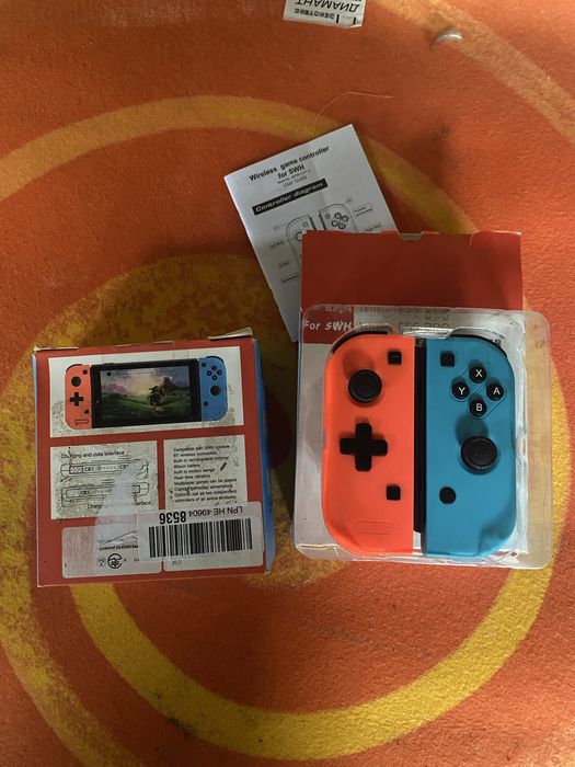 Комплект от два безжични контролера (ляв и десен)