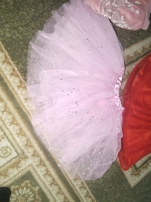 Продам юбки для девочки