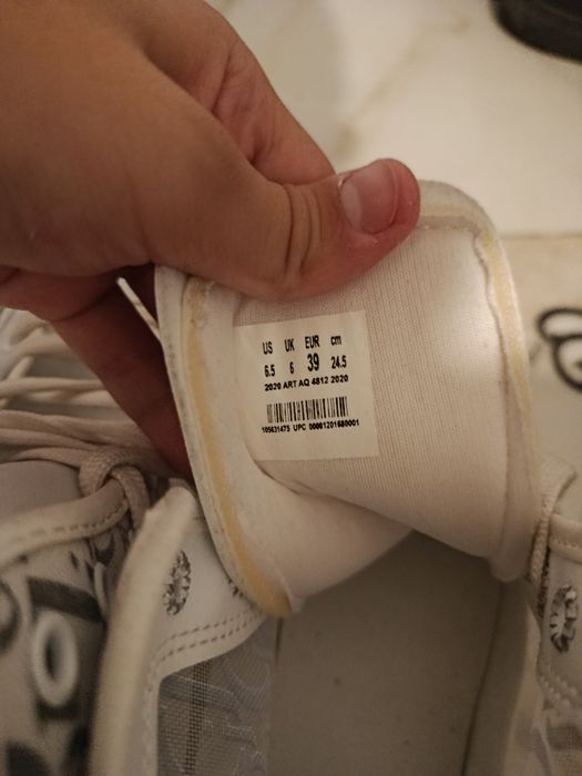 Converse Dior описание