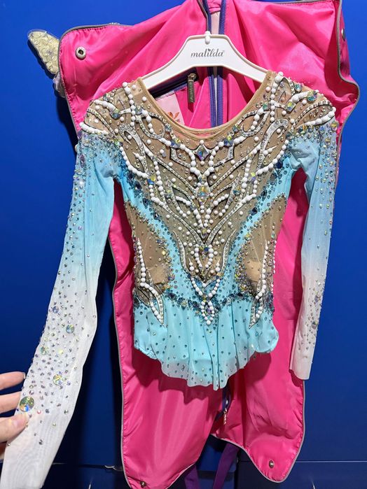 Гимнастический купальник