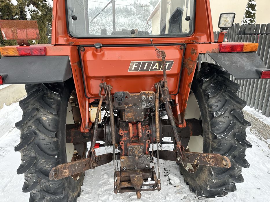 Tractor Fiat 580 DTH