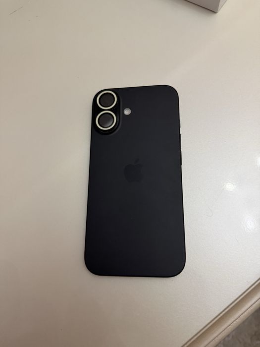 Iphone 16 , 128 gb , utilizat