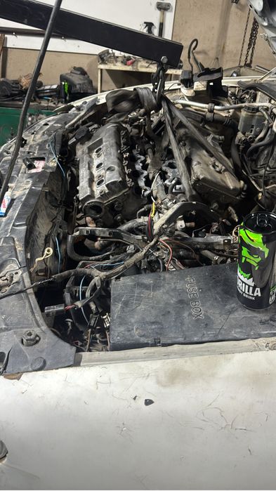Мотор KL 2.5 v6 mazda