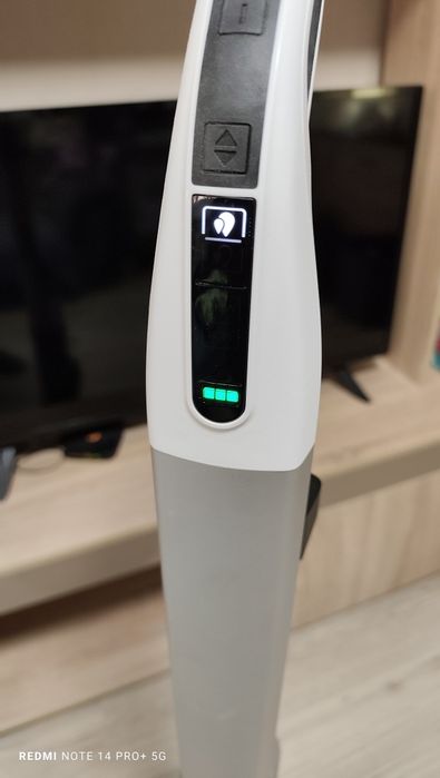 Безжична прахосмукачка за мокро и сухо почистване KARCHER FC 4-4 Batte