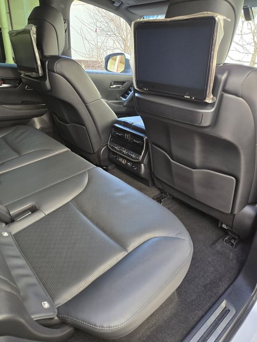 Land cruser 300 twin turbo  full