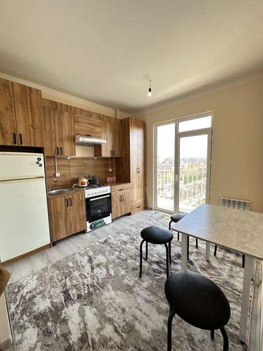 Сергели 7. 300-школа олдида новастройка 1/5/9.