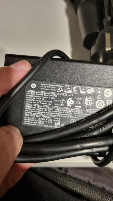 Оригинални зарядни за лаптоп Dell, Lenovo  , HP