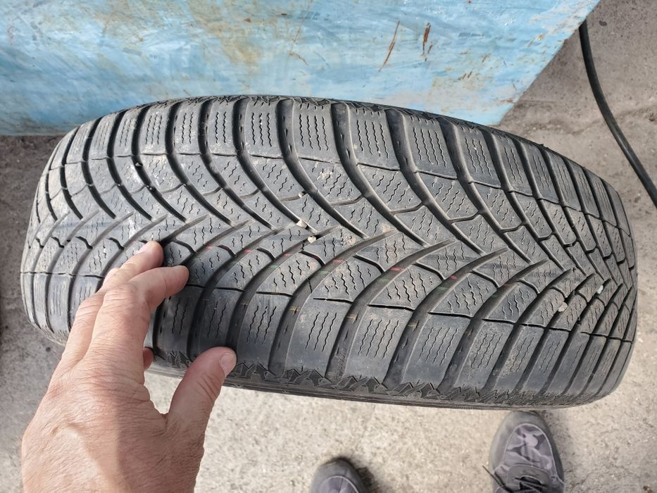 Semperit Speed Grip 5- 195/65/15 , dot 4224