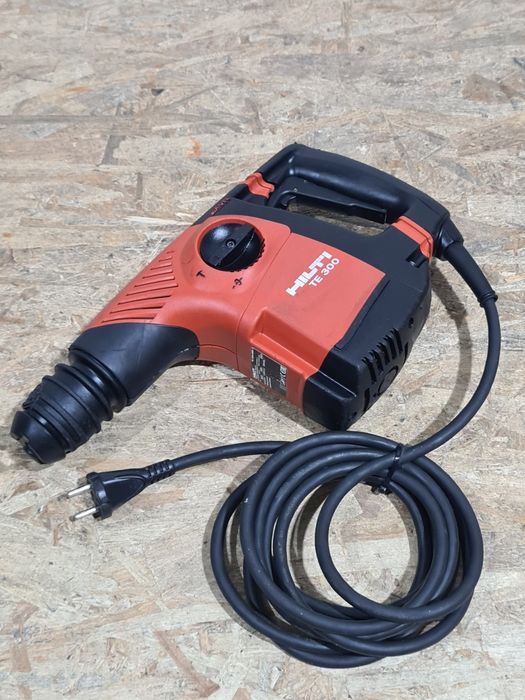 Picamer Demolator SDS Plus Hilti TE 300 AVR fabricatie 2024