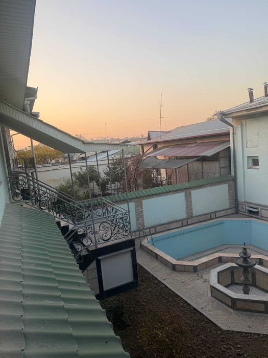 Продаётся Дом
Адрес : Катта Янгиобод махалла ,