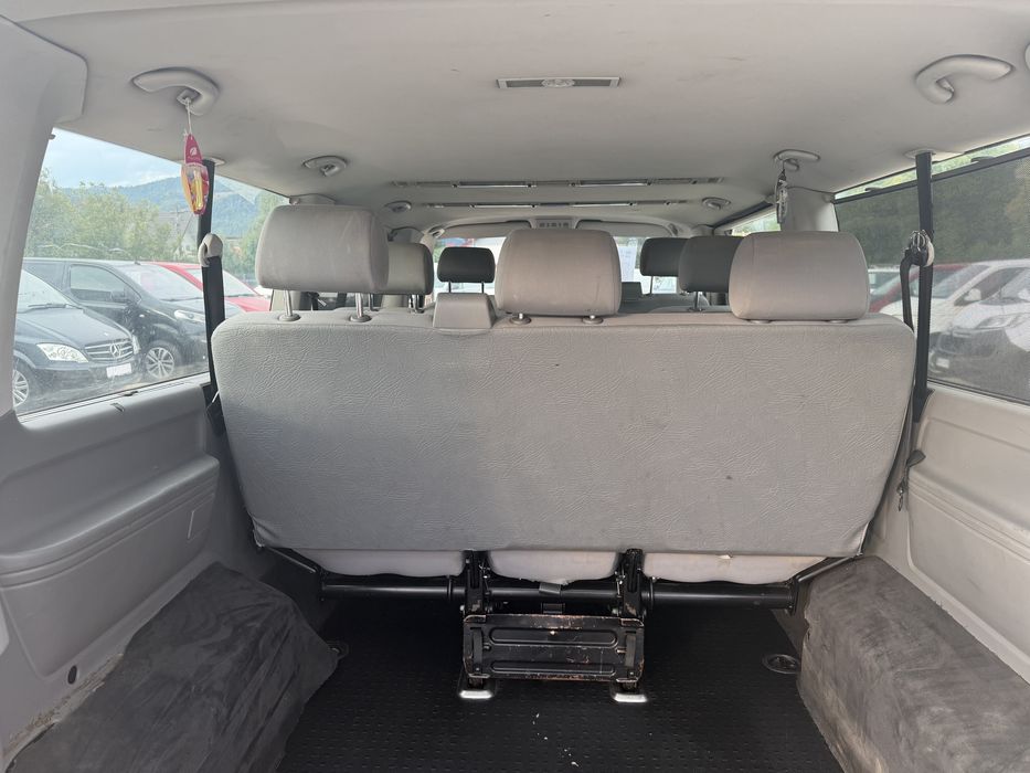 Vw transporter T5 caravelle 9 locuri
