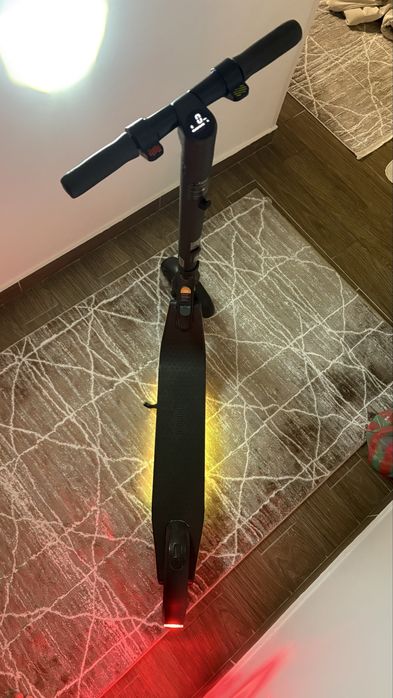 Trotineta ninebot E25E